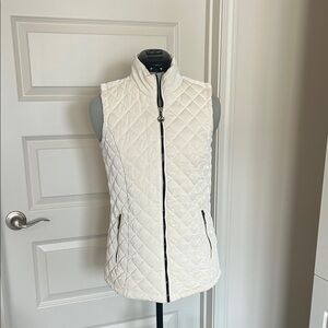 Elegant Cream Quilted Vest for Women
